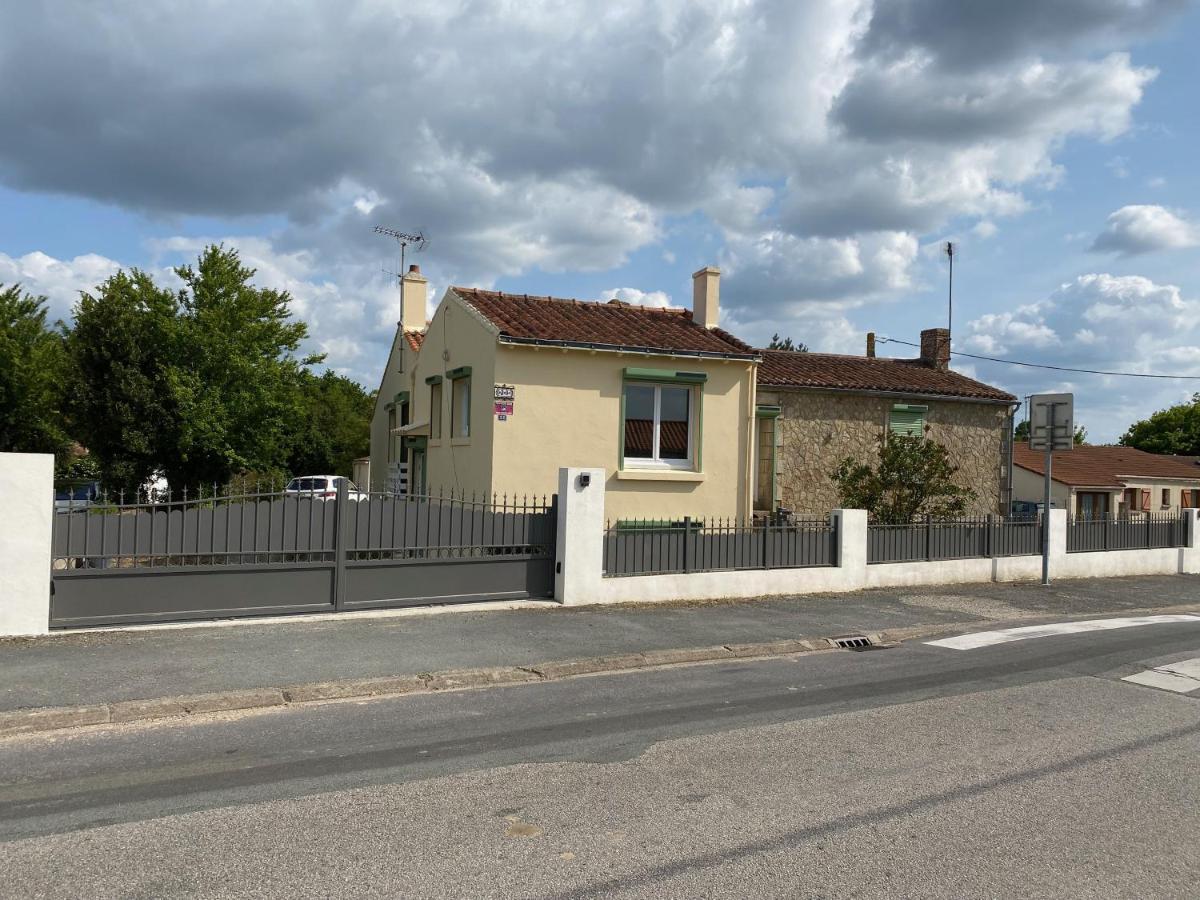 Vendee - Petite Maison De Vacances La Genetouze  Extérieur photo